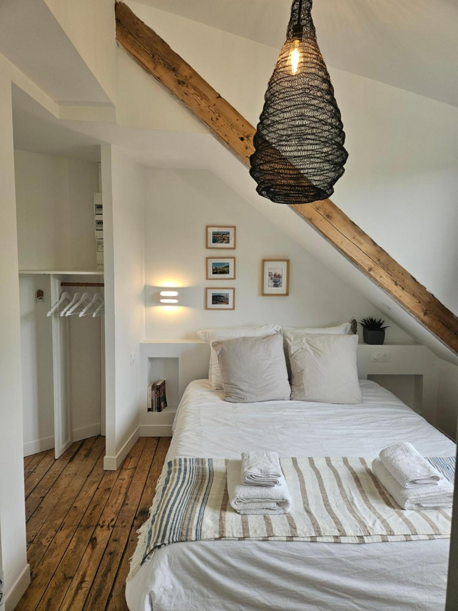 Anatoline Audierne Appart'Hotel Vue Mer - Sea & Harbor Stay Exterior foto